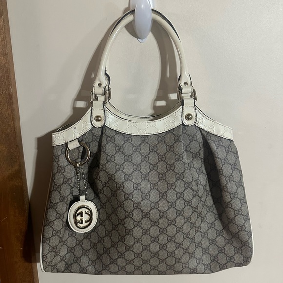 Authentic Gucci Tote Bag! - Picture 14 of 15